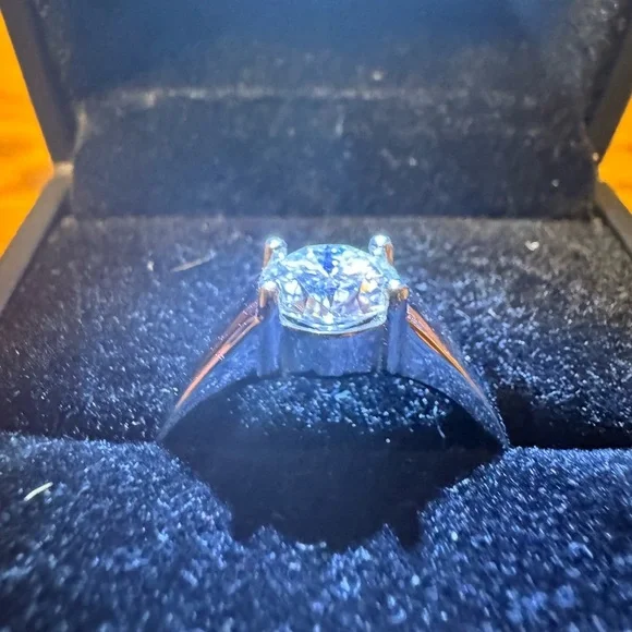 BIG 2 CT VVS1 Moissanite, Mens Engagement Ring, S925 With White Gold Plating - Picture 4 of 6